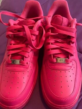 Nike Kids Hot Pink Low-Top Sneakers